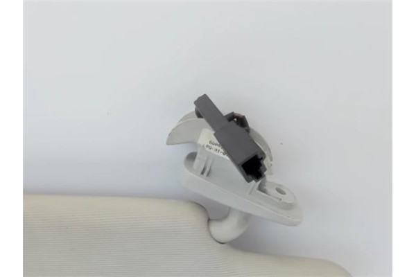 Recambio de parasol derecho para volkswagen polo iv (9n3) 1.4 advance referencia OEM IAM 6Q0857551F2F4  