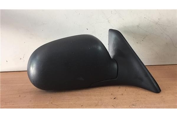 Recambio de retrovisor derecho para hyundai accent (x3) 1.3 1.5 gls referencia OEM IAM E4022061  