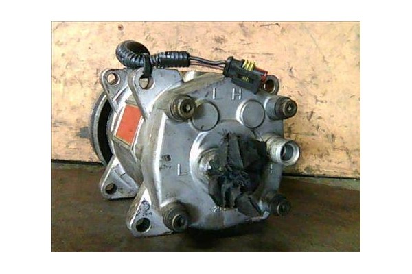 Recambio de compresor aire acond. para mercedes-benz vito marco polo (638) 2.2 112 cdi referencia OEM IAM UNICLA 107352 