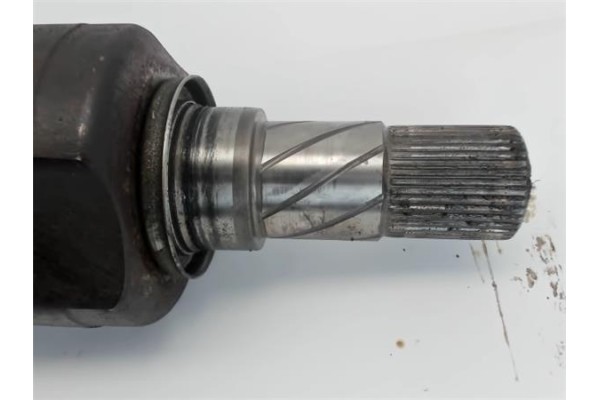 Recambio de palier delantero izquierdo para renault megane ii berlina 5p referencia OEM IAM   