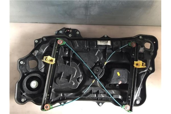 Recambio de elevalunas electrico delantero izquierdo para opel corsa c 1.7 di referencia OEM IAM 51002603  
