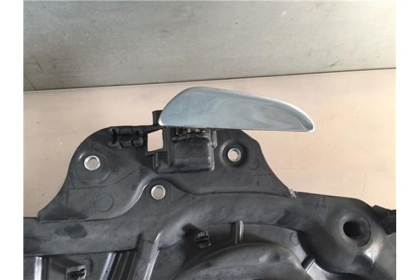 Recambio de elevalunas electrico delantero izquierdo para opel corsa c 1.7 di referencia OEM IAM 51002603  