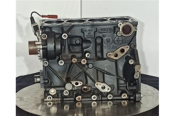 Recambio de despiece motor para seat ateca (kh7) 2.0 style 4drive referencia OEM IAM DFF  