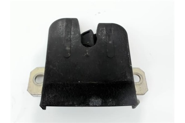 Recambio de cerradura porton para volkswagen polo iv (9n3) 1.4 advance referencia OEM IAM 6Q6827505D  6Q6827505B , AUDI