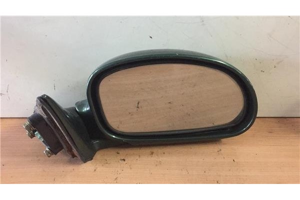 Recambio de retrovisor electrico derecho para hyundai lantra berlina (rd) 1.6 gls referencia OEM IAM E13014021  