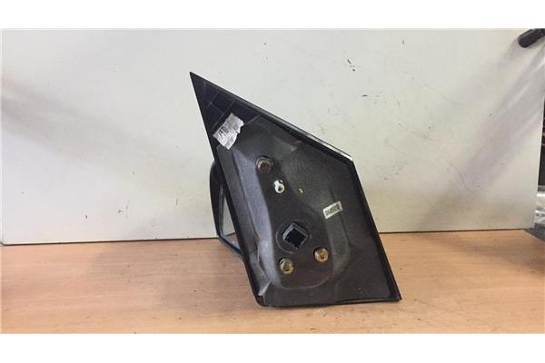 Recambio de retrovisor electrico izquierdo para hyundai getz (tb) 1.1 básico referencia OEM IAM E4012190  