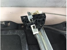 Recambio de elevalunas electrico delantero izquierdo para mazda 3 berlina (bk) 1.6 cd active+ xcite referencia OEM IAM G22C5858X