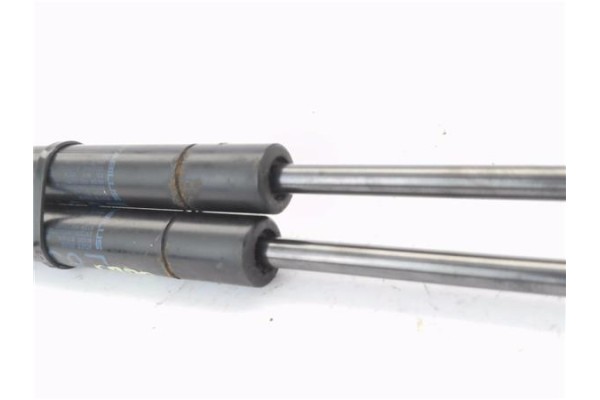 Recambio de amortiguador capo para bmw serie x3 (e83) 3.0i referencia OEM IAM 51233400352  