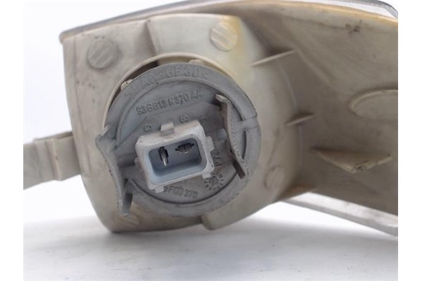 Recambio de intermitente delantero dcho para ford mondeo berlina (gd) referencia OEM IAM   438 , FIAT | 456 , FIAT | 36 , FORD |