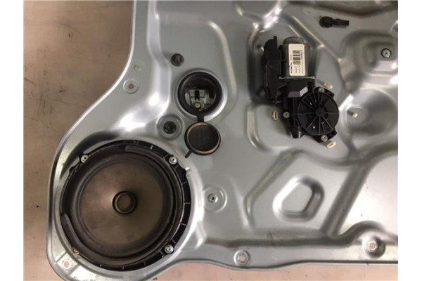 Recambio de elevalunas electrico delantero derecho para kia ceed (ed) 1.6 crdi 115 referencia OEM IAM 402054D  