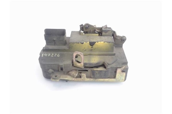 Recambio de cierre electromagnetico delantero derecho para peugeot 206 1.9 d referencia OEM IAM 9136J0  
