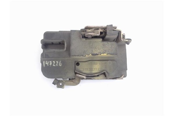 Recambio de cierre electromagnetico delantero derecho para peugeot 206 1.9 d referencia OEM IAM 9136J0  