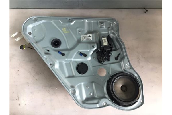 Recambio de elevalunas electrico trasero izquierdo para kia ceed (ed) 1.6 crdi 115 referencia OEM IAM 402058D Recambio de elevalunas electrico trasero izquierdo para kia ceed (ed) 1.6 crdi 115 referencia OEM IAM 402058D