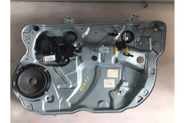 Recambio de elevalunas electrico delantero derecho para volkswagen polo iv (9n1) 1.2 12v referencia OEM IAM 602959801A  