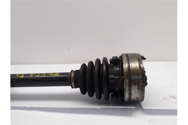 Recambio de palier trasero izquierdo para nissan terrano ii (r20) referencia OEM IAM    Recambio de palier trasero izquierdo para nissan terrano ii (r20) referencia OEM IAM