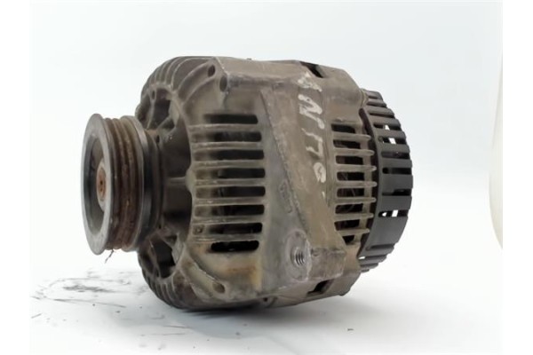 Recambio de alternador para renault megane i classic (la0) 1.6e rt referencia OEM IAM 7700424583  
