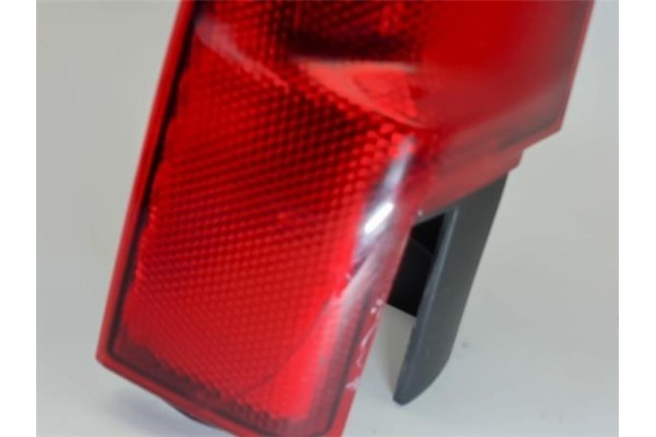 Recambio de piloto trasero izquierdo para mercedes-benz vito / mixto furgón (w639) 113 cdi referencia OEM IAM A6398202064  