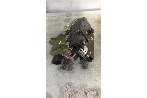 Recambio de cierre electromagnetico delantero derecho para volkswagen golf iv berlina (1j1)(1997) 1.6 referencia OEM IAM   