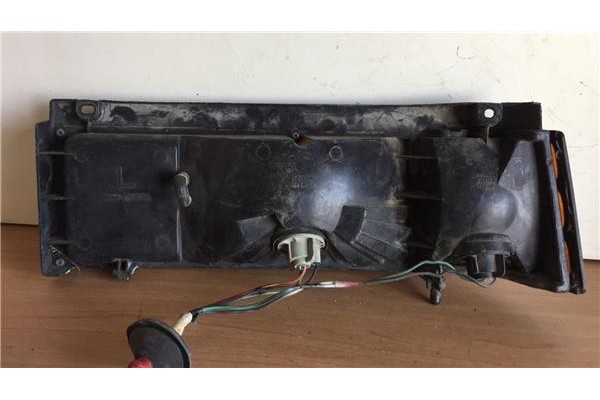Recambio de piloto trasero izquierdo para suzuki swift berlina (sf/ea) 1.0 gl referencia OEM IAM 22032232L  