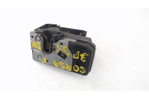 Recambio de cierre electromagnetico delantero derecho para opel corsa c 1.3 cdti referencia OEM IAM 13154792  