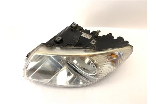 Recambio de faro delantero izquierdo para chrysler grand voyager (rt) 2.8 limited referencia OEM IAM 04857831ACI  