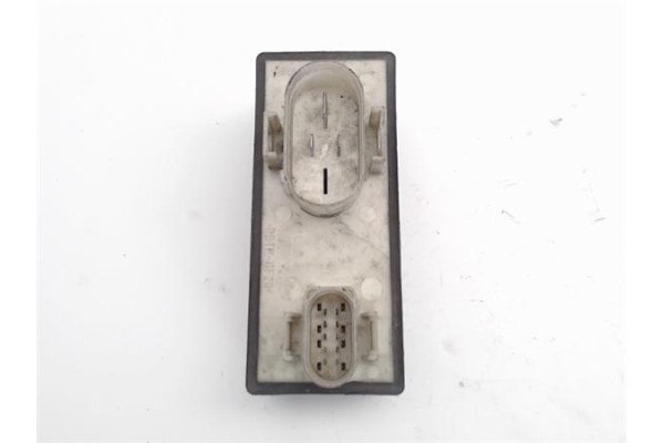 Recambio de caja reles para seat ibiza (6k) referencia OEM IAM (6K0919506) (898846000) 