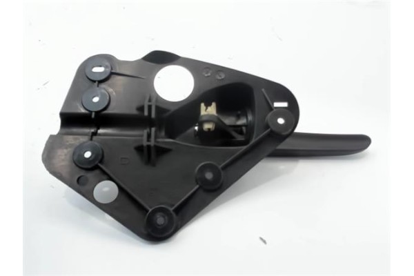 Recambio de manilla int. puerta delantero derecha para mercedes-benz vito / mixto furgón (w639) 113 cdi referencia OEM IAM A6397
