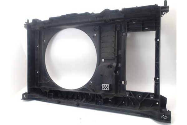 Recambio de frente delantero para peugeot 3008 2.0 style referencia OEM IAM 7104CF  