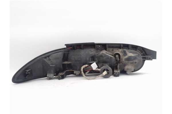 Recambio de piloto trasero derecho para mazda mx-3 (ec) referencia OEM IAM   