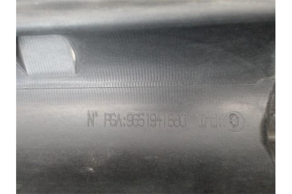 Recambio de frente delantero para peugeot 3008 2.0 style referencia OEM IAM 7104CF  