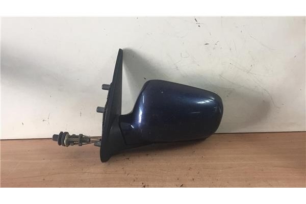 Recambio de retrovisor izquierdo para skoda felicia berlina (791) 1.3 blue sky referencia OEM IAM E1010388  