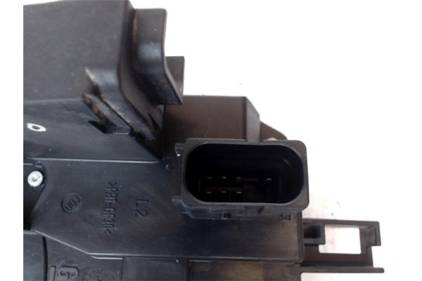 Recambio de cerradura puerta delantero izquierda para opel vectra c berlina 2.0 dti 16v referencia OEM IAM 24447340  