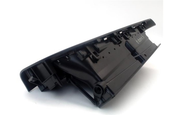 Recambio de interruptor luces emergencia para peugeot 3008 2.0 style referencia OEM IAM 96652440ZD  