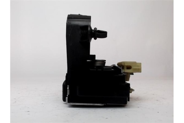 Recambio de cerradura puerta delantero izquierda para opel vectra c berlina 2.0 dti 16v referencia OEM IAM 24447340  
