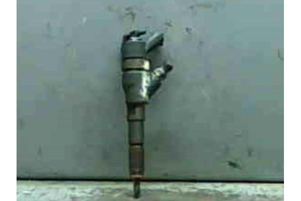 Recambio de inyector para citroen xsara picasso 2.0 hdi referencia OEM IAM 9637536080 0445110044 