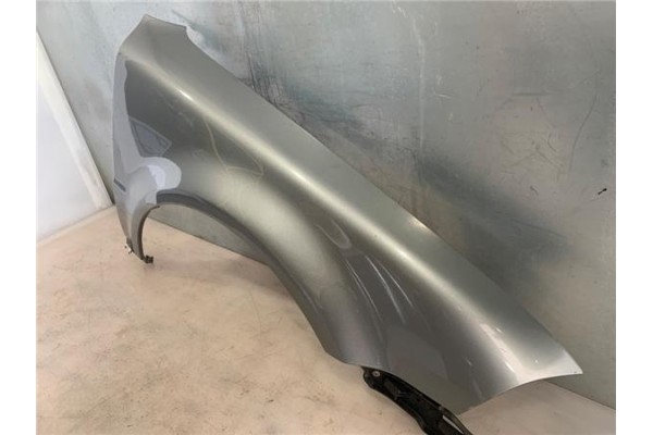Recambio de aleta delantero derecha para volkswagen passat berlina (3b3) 1.9 tdi referencia OEM IAM 3B0821106E L00575 