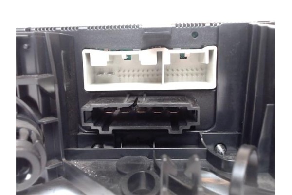 Recambio de mandos calefaccion / a.a. para seat leon (1p1) 1.9 tdi referencia OEM IAM 5P0820047K1MM  