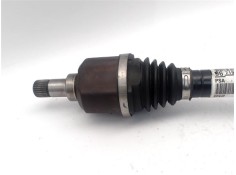 Recambio de palier delantero izquierdo para peugeot 3008 2.0 style referencia OEM IAM 3272PZ  