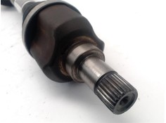 Recambio de palier delantero izquierdo para peugeot 3008 2.0 style referencia OEM IAM 3272PZ  