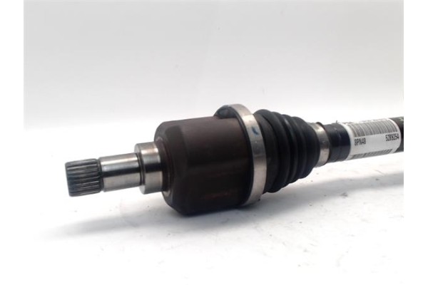 Recambio de palier delantero izquierdo para peugeot 3008 2.0 style referencia OEM IAM 3272PZ  