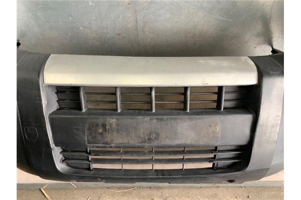 Recambio de paragolpes delantero para fiat iii fiorino (225) 1.3 d multijet referencia OEM IAM 735520331  