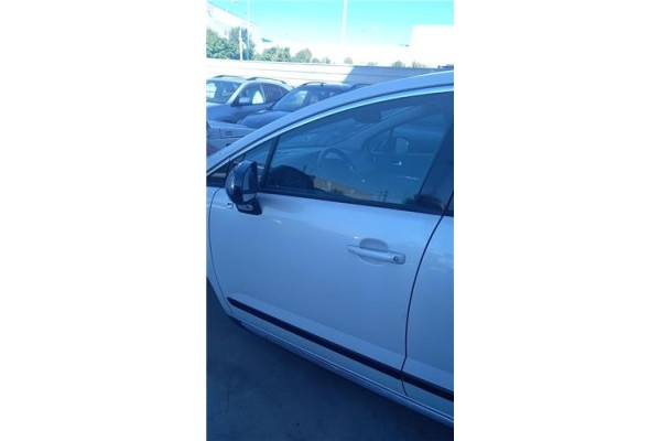 Recambio de puerta delantero izquierda para peugeot 3008 2.0 style referencia OEM IAM 9006Q1  