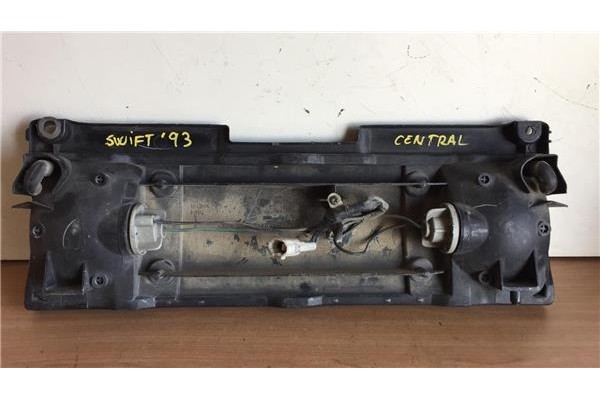 Recambio de piloto trasero derecho para suzuki swift berlina (sf/ea) 1.0 gl referencia OEM IAM 22032283 330651R 