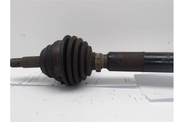 Recambio de palier delantero derecho para seat leon (1p1) 1.4 sport referencia OEM IAM   