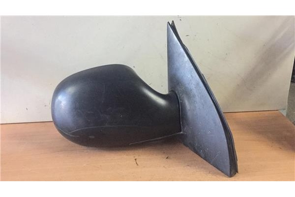 Recambio de retrovisor electrico derecho para kia carnival 2.5 v6 ls referencia OEM IAM E4012107  
