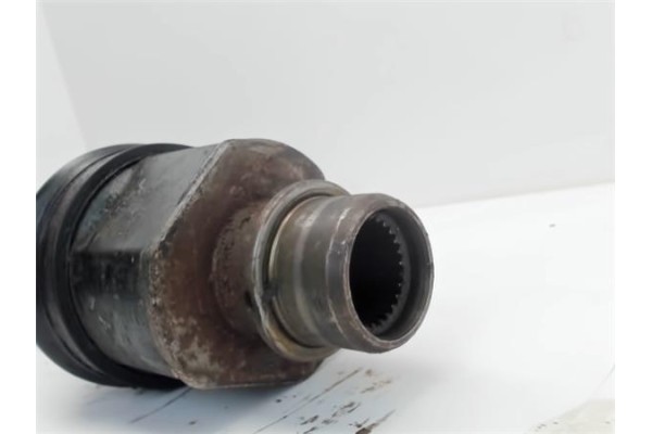 Recambio de palier delantero derecho para renault trafic i referencia OEM IAM   