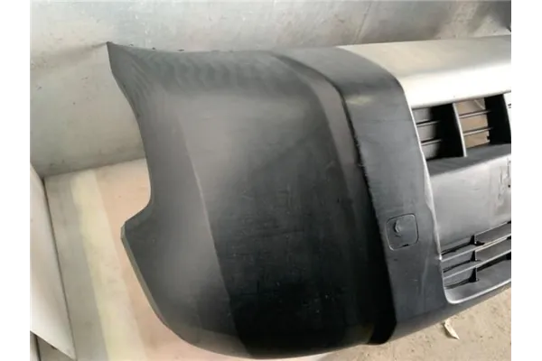 Recambio de paragolpes delantero para fiat iii fiorino (225) 1.3 d multijet referencia OEM IAM 735520331  