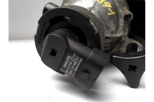 Recambio de faro antiniebla izquierdo para kia ceed (ed) 1.6 crdi 115 referencia OEM IAM 922011H000 PF0453S 