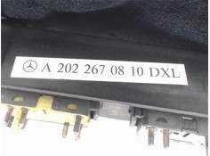 Recambio de embellecedor consola central para mercedes-benz clase c (bm 202) berlina referencia OEM IAM 2022670810  