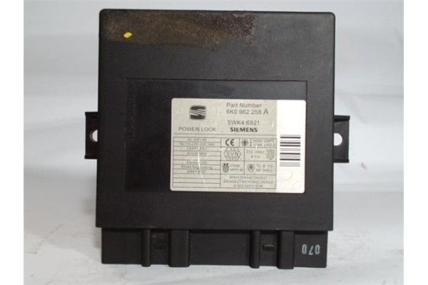 Recambio de centralita para seat cordoba berlina (6k2) 1.9 sport referencia OEM IAM 6K0962258A 5WK46921 